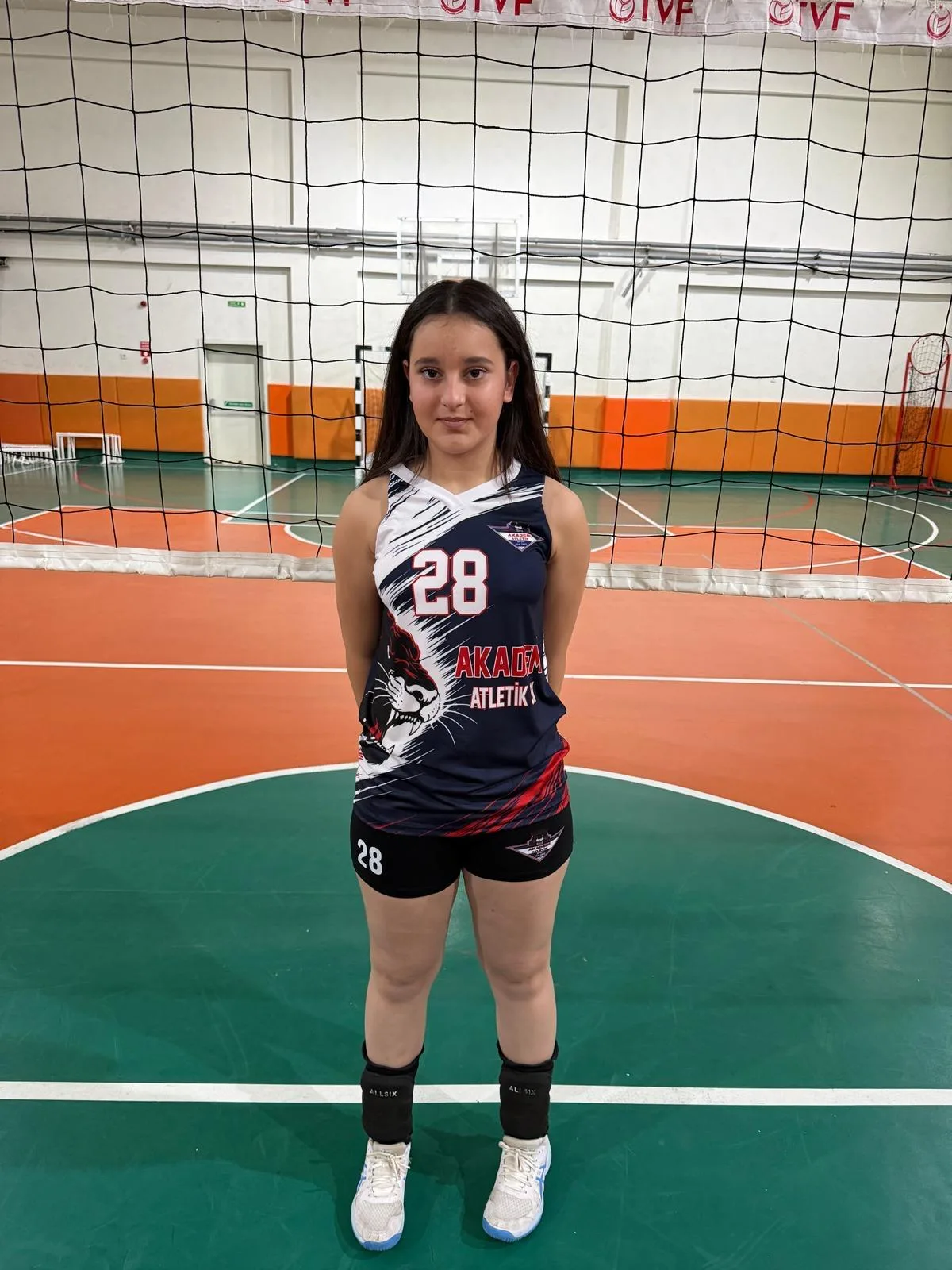 ZEYNEP SMAÇÖR