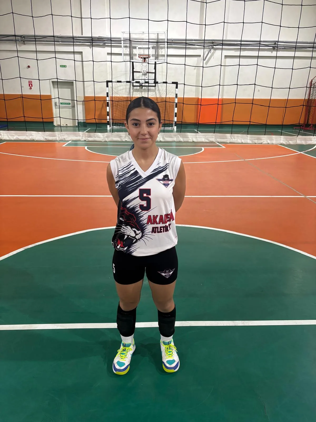EDA NUR LİBERO
