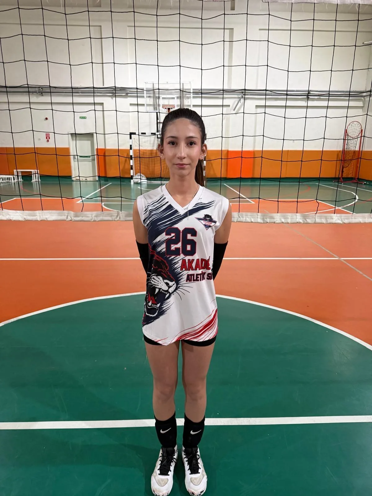 TUANA ZEYNEP LİBERO
